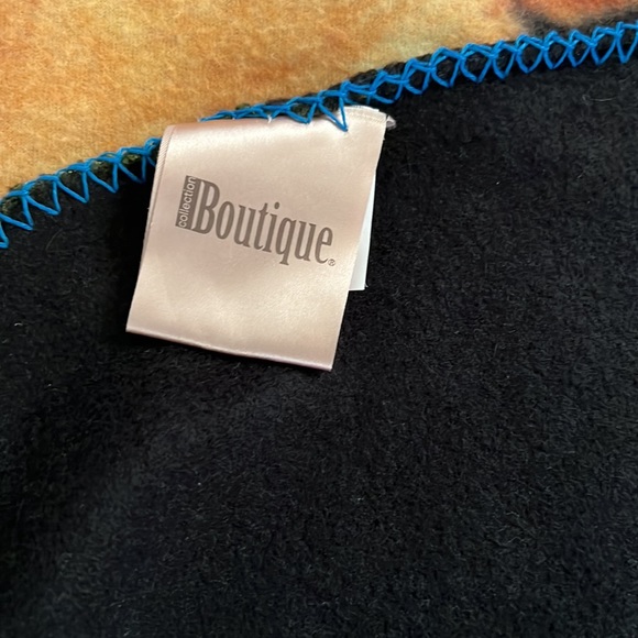 Fleece Dogs Image Fun Throw Blanket - Picture 7 of 11